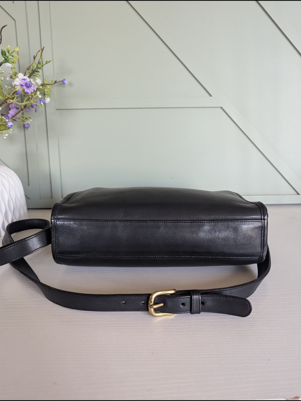 vintage Coach Devon Bag (Style #9908) from the 1990s, made of black glovetanned - Picture 7 of 14